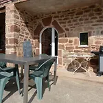 Le Pressoir Domaine De Jouani Nyaraló *